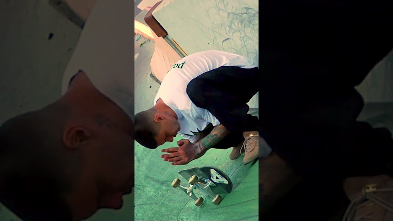 • PALACE SPITFIRE<br />• LIVE<br />• TO<br />• BUN🔥<br />• LAUNCHING FRIDAY MAY 26TH:<br />• UK, US & EU<br />• LAUNCHING SATURDAY MAY 27TH:<br />• JAPAN & CHINA<br />@spitfirewheels<br />🎥 @austinbristow @taousen_grills