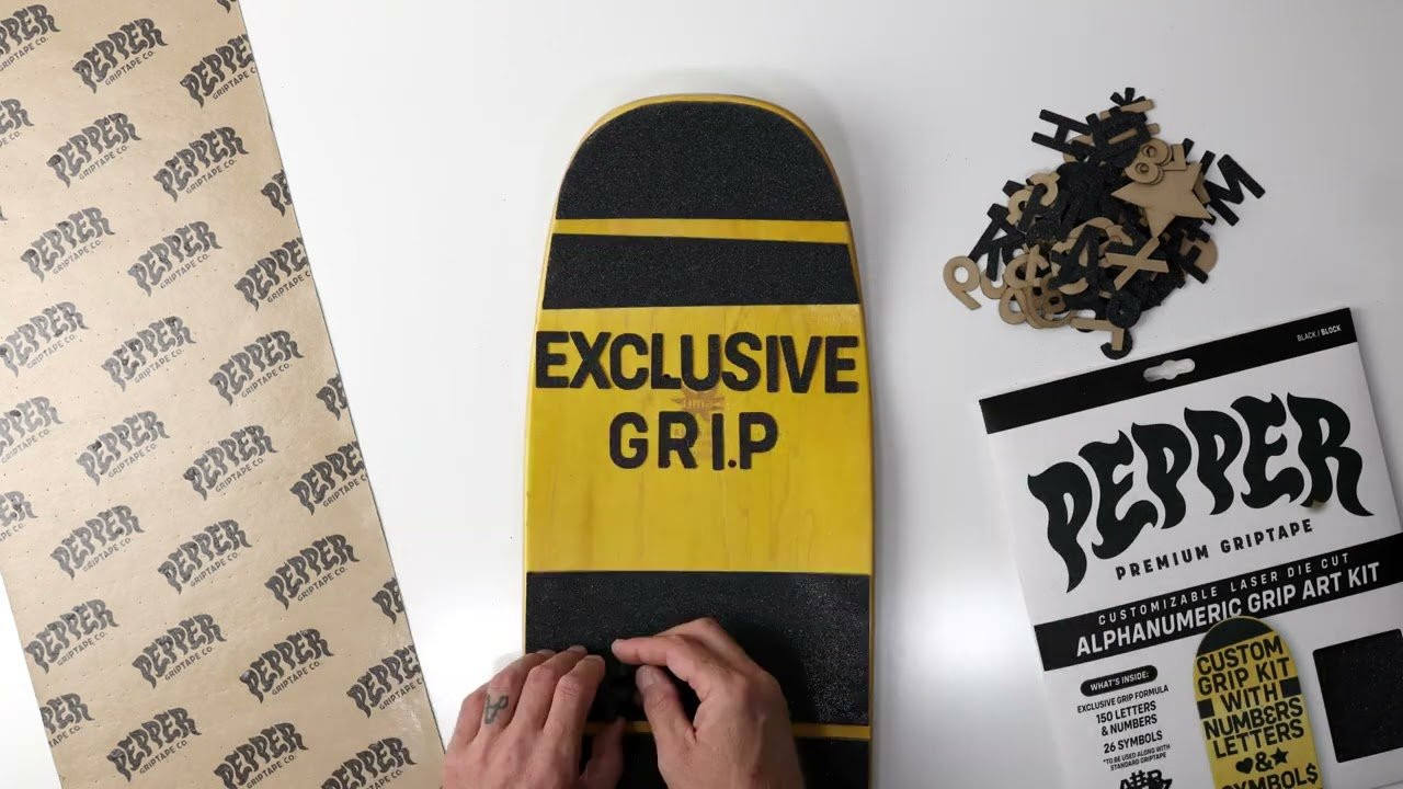 OVER 170 SUPER STICKY CUSTOMIZABLE GRIPTAPE<br />CHARACHTERS THAT YOU CAN MIX AND MATCH<br />TO CREATE ANY ARTWORK YOU WANT!