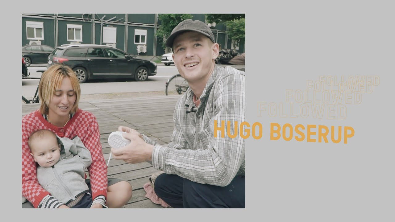 Join our day with Hugo Boserup, his wife Frankie Harrer and daughter Yara as we skate his home town Copenhagen, Denmark just a couple of days after CPH Open. We hit Faelledparken until it started to rain heavily, take the metro to Sidewalk skate shop skate, some more parks and talk all sorts of topics. Moving to Los Angeles, dad life with a pro surfer spouse, building skateparks and eventually skateboarding for a living, his involvement in Limosine Skateboards and much more. Enjoy. <br /><br />Also featuring: Hjalte Halberg, David Stenström, Nick Boserio, Jack O'Grady, Thomas Madsen & Gabriel Vazquez. <br /><br />Filmed by Johannes Schön<br />Edited by Bennet Rahm<br />Motion Graphics by Stephan Pöhlmann <br /><br />Get our books & apparel collection here: https://pocketskatemag.com/shop/<br /><br />Feel free to subscribe to our channel and follow us on Instagram:<br />http://www.instagram.com/pocketskatemag <br /><br />Our Website:<br />http://www.pocketskatemag.com
