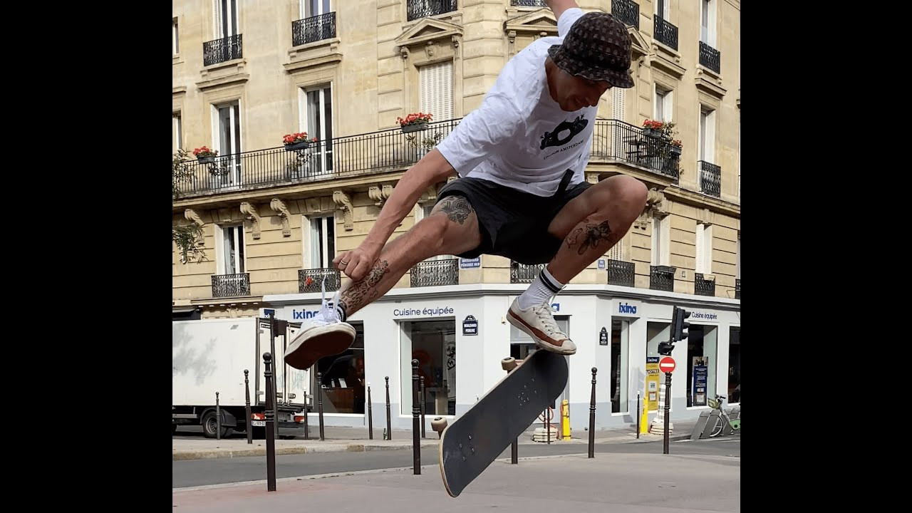 A quick iPhone mix by JM Sneep to push POP Trading Company's upcoming video, "POP." <br /><br />🎶 Song is "Out" by Karel<br /><br />https://poptradingcompany.com<br />https://quartersnacks.com