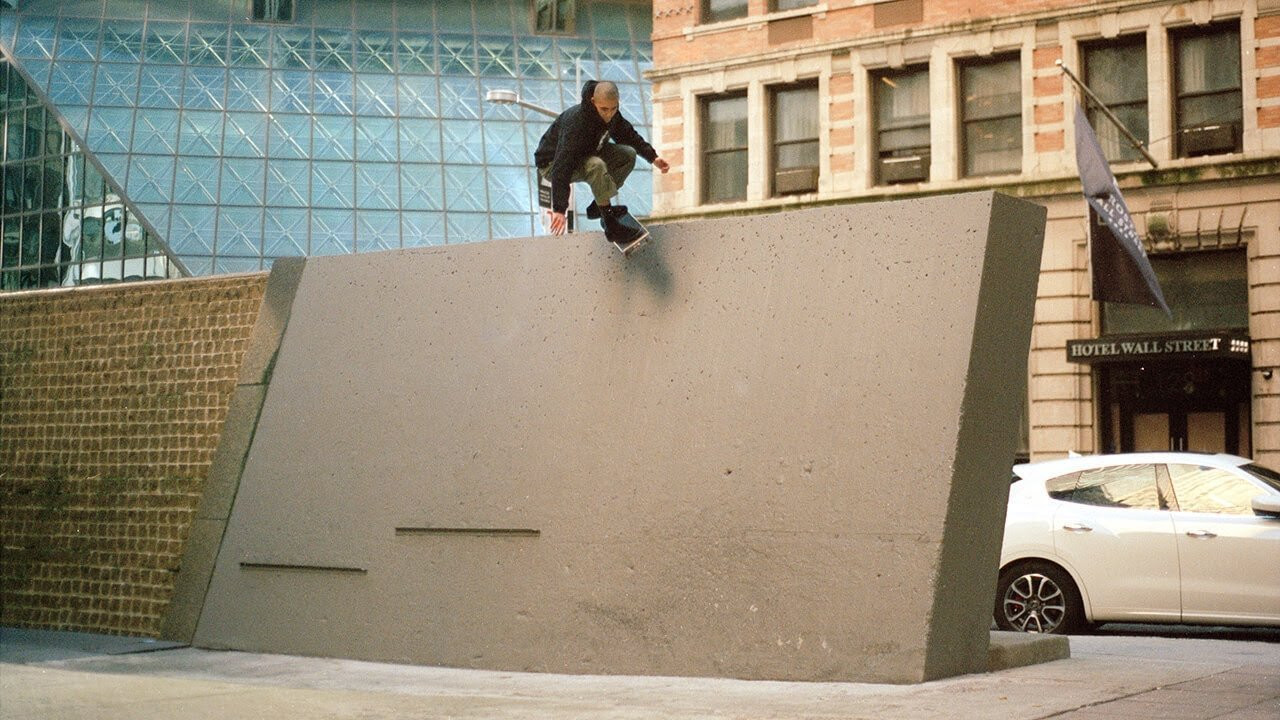 Stu Kirst talks about his half-decade battle with a certain grey wall in New York City's Financial District. <br /><br />Interview and edit by Farran Golding. Footage courtesy of Johnny Wilson. Photography by Pauly Coots. <br /><br />https://quartersnacks.com