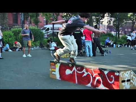 📹 + ✂️ via Tanner Diamond. (Adidas dropped off a bunch of new stuff to celebrate the Tyshawn 2 launch.)