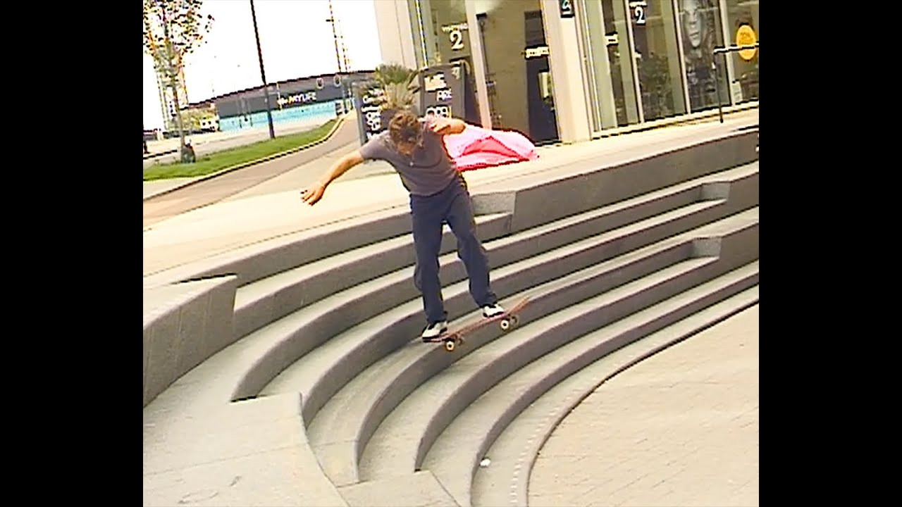 The new video from the BUG crew out of Hamburg, Germany -- featuring footage of the crew in Berlin, Rotterdam and New York. Film & Edit: Moritz Ueberall. Features Vincent, Finn, Willow, Gabriel, Nikita, Christoph, Mike, Lars, Ati, Leon, Denny, Lorenz, Kevin, Lili, Chris, Kevin, Kevin, Hannes. <br /><br />https://www.instagram.com/bugouttahere/<br />https://www.instagram.com/moritzueberall/<br />https://quartersnacks.com