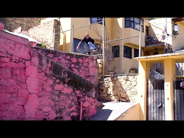 Lo Siento Emmett¨ is the second video by Decline, a Mexican skate crew based in Mexico City.<br /><br />Filmed between July 2022 and July 2023.<br /><br />Skater in order appearance:<br />Leo Estrada<br />Yahir Lopez<br />Quinn Batley<br />Carlos Didier<br />Oswaldo MA<br />Felipe Bartolomé<br />Diego Xicali<br />Ian Estévez<br />Dante Gallardo<br />Thom Serra<br />Itzel Granados<br />Yael Pratz<br />Jose Luis Albiter <br />KikéDiaz<br />Julian Kimura <br />Alan Hernández<br />Alan Buenfil<br />Pan<br />Dasc<br />Alexia <br />Emilio Ramírez<br />Baruc Serrano<br /><br />Filmed by:<br />Carlos Didier and Thomas Serrano.<br /><br />Edited by:<br />Carlos Didier