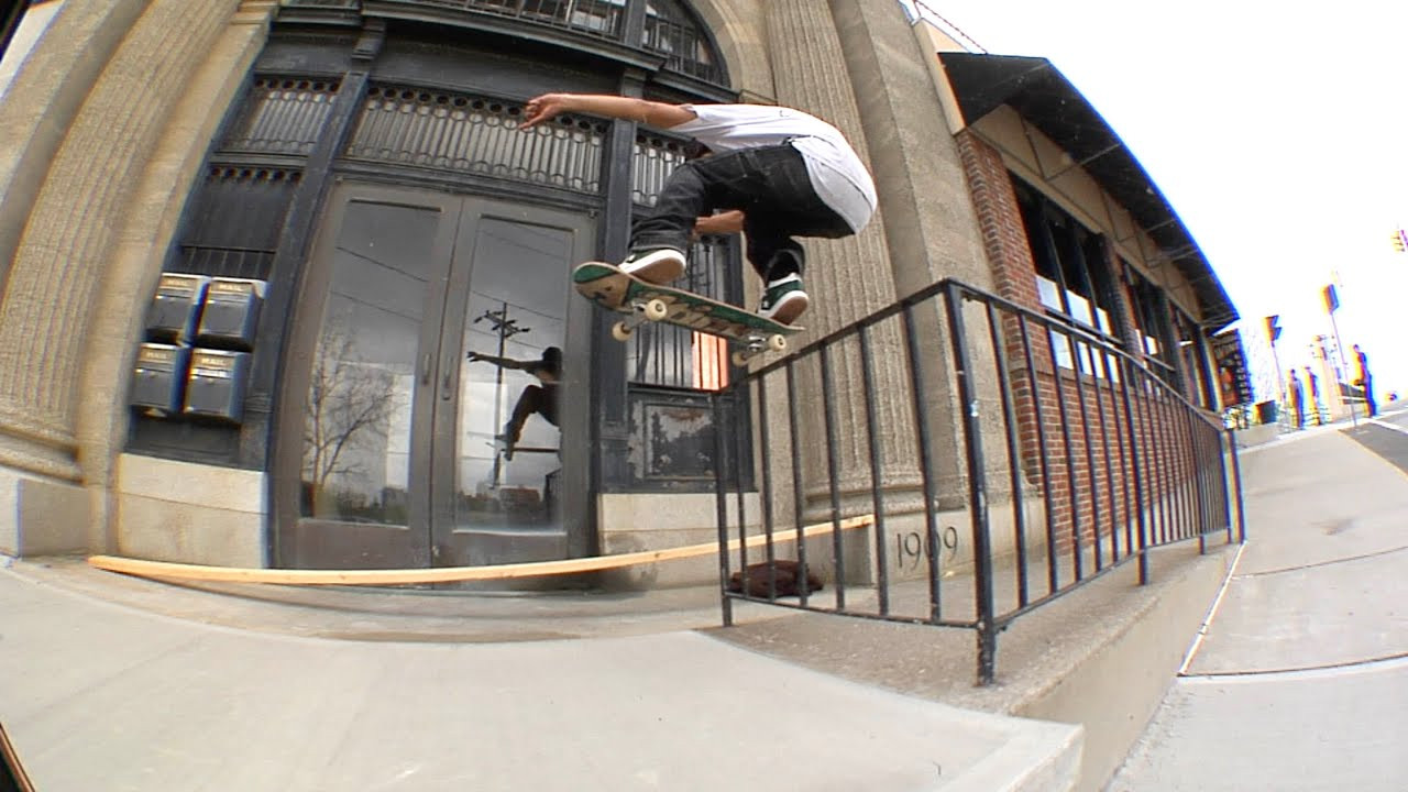 Featuring Eddie Vargas Jr, Cooper Qua, Zac Gavin, Jasper Dohrs, Carlos Kanter, and Jojo Vargas. Video by Ted Purtell. http://sexhippies.com