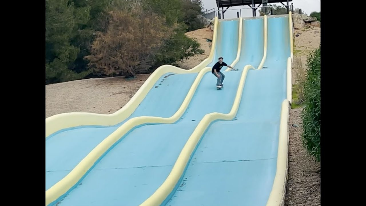 Recycled footy party of the crew to the hits • https://quartersnacks.com