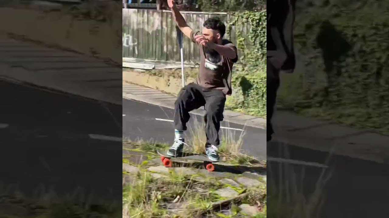 Nick takes the path less chosen, jammin' on 75mm Thunder Juices!