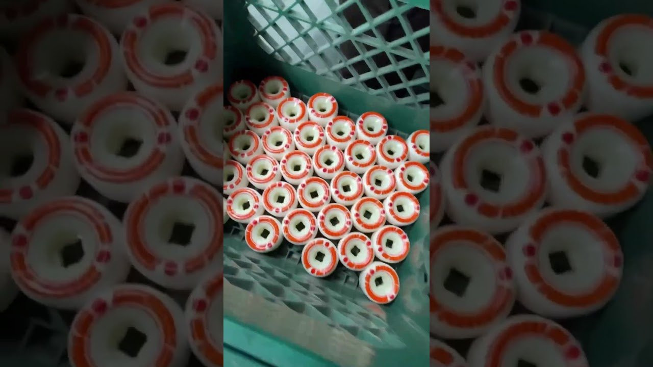 They're Not Like Other Wheels.<br />Double Duros feature an inner 95a wrapped with our performance<br />outer 101a urethane ✔️ A NBD blended ride feel proven to absorb rugged terrain<br />while providing the speed and slide of 101a urethane.