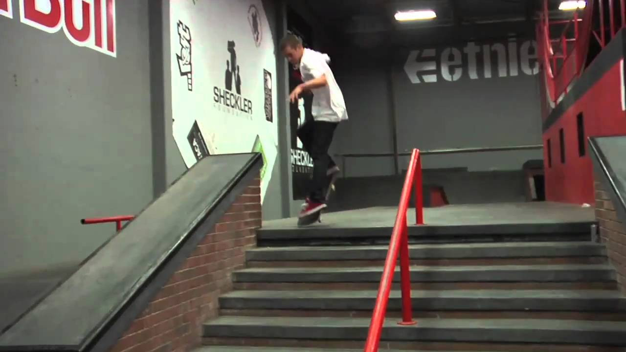 Chris Cole stopped by Ryan Sheckler's skatepark the other day for a session. What better way to warm up for the final stop of Street League this weekend in Las Vegas.