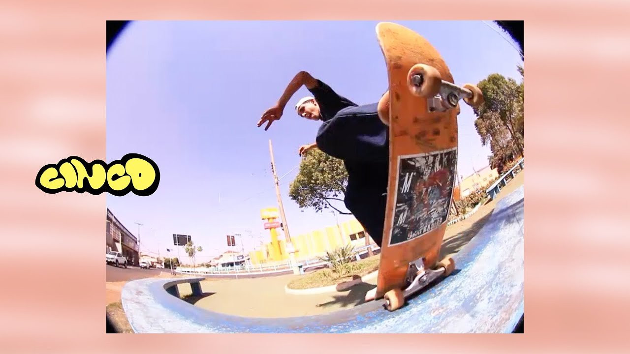 Featuring Leo Favaro, Joao Pedro Moraes, Felipe Rocha, Alexandre Medina, Pedro Gonçalves<br />and Leandro Gonçalves (Guest Appearance). <br /><br />CINCO - 5 Skaters, 5 Days, One City: Sertaozinho / SP hometown of Leo Favaro. This project is all about friendship captured in 4:3 and brought to you by our good friend Leonardo Beazotto! <br /><br />Filmed & Edited by Leonardo Beazotto <br />Get our books & apparel collection here: https://pocketskatemag.com/shop/<br /><br />Feel free to subscribe to our channel and follow us on Instagram:<br />http://www.instagram.com/pocketskatemag <br /><br />Our Website:<br />http://www.pocketskatemag.com