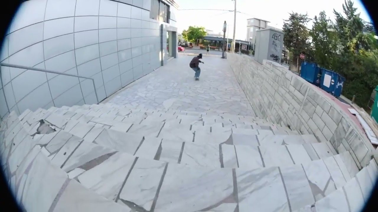 Links to original clips: https://quartersnacks.com/2023/07/qstop10-july-21-2023/ • Intro via @nickboserio