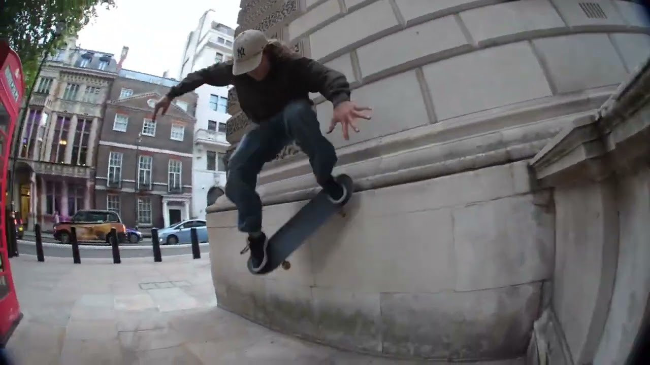 Links to original clips: https://quartersnacks.com/2023/02/qstop10-february-10-2023/ • Intro via openlygayanimals on IG