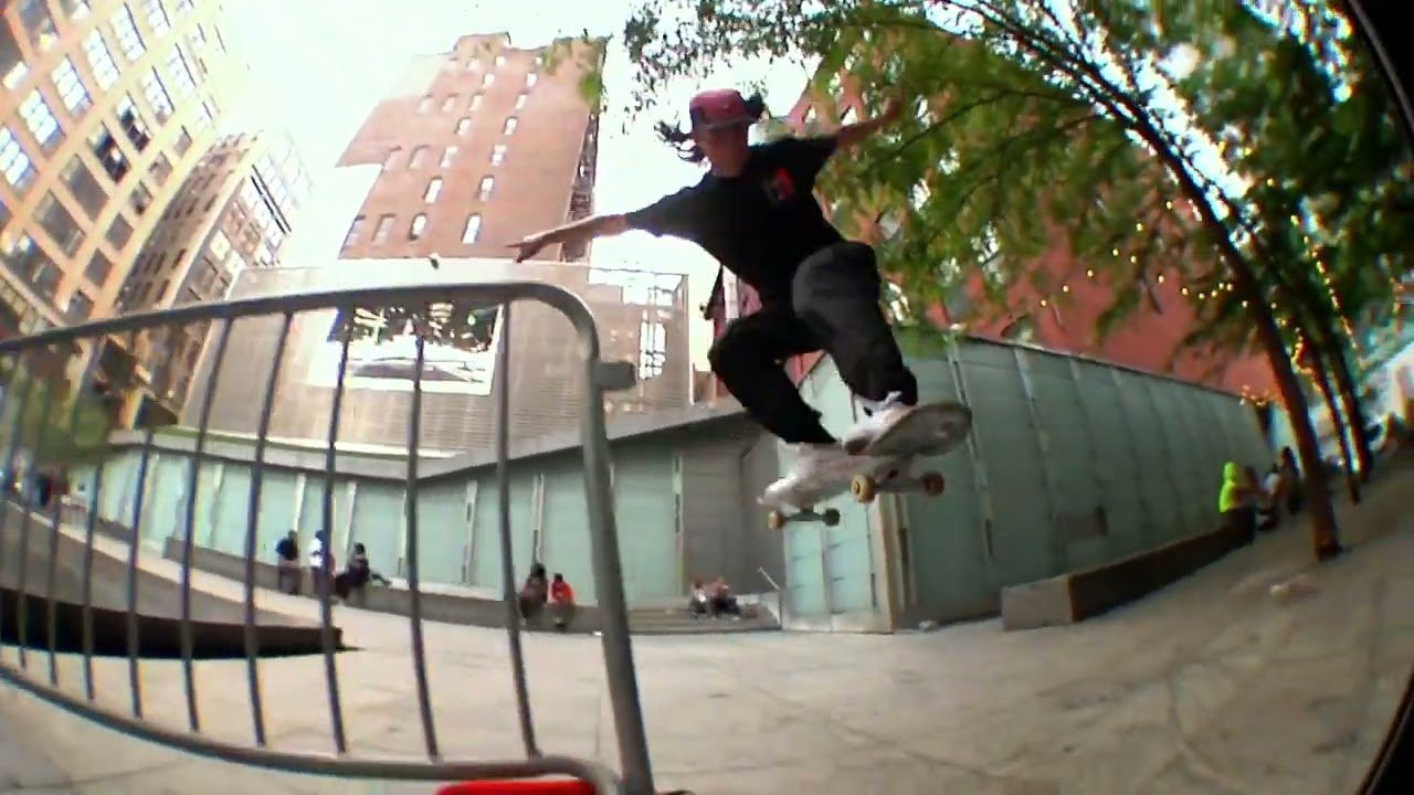 Links to original clips: https://quartersnacks.com/2023/01/qstop10-january-13-2023/ • Intro via @commander.brady on IG