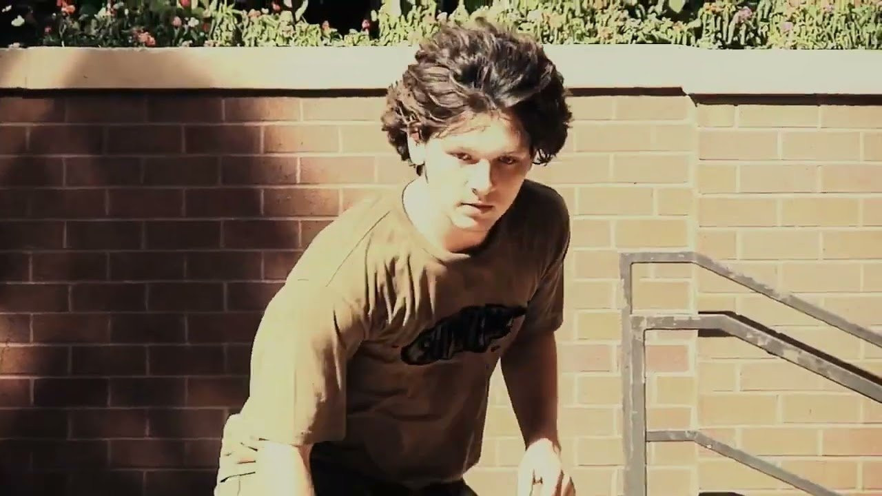 Links to original clips: https://quartersnacks.com/2022/12/qstop10-december-9-2022/ • Intro via broken_magazine on IG • Congrats to Tyshawn on S.O.T.Y. https://www.thrashermagazine.com/articles/skater-of-the-year-2022-tyshawn-jones/