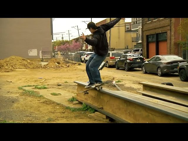 Links to original clips: https://quartersnacks.com/2022/09/qstop10-september-30-2022/ • Intro via @calvinmillar on IG