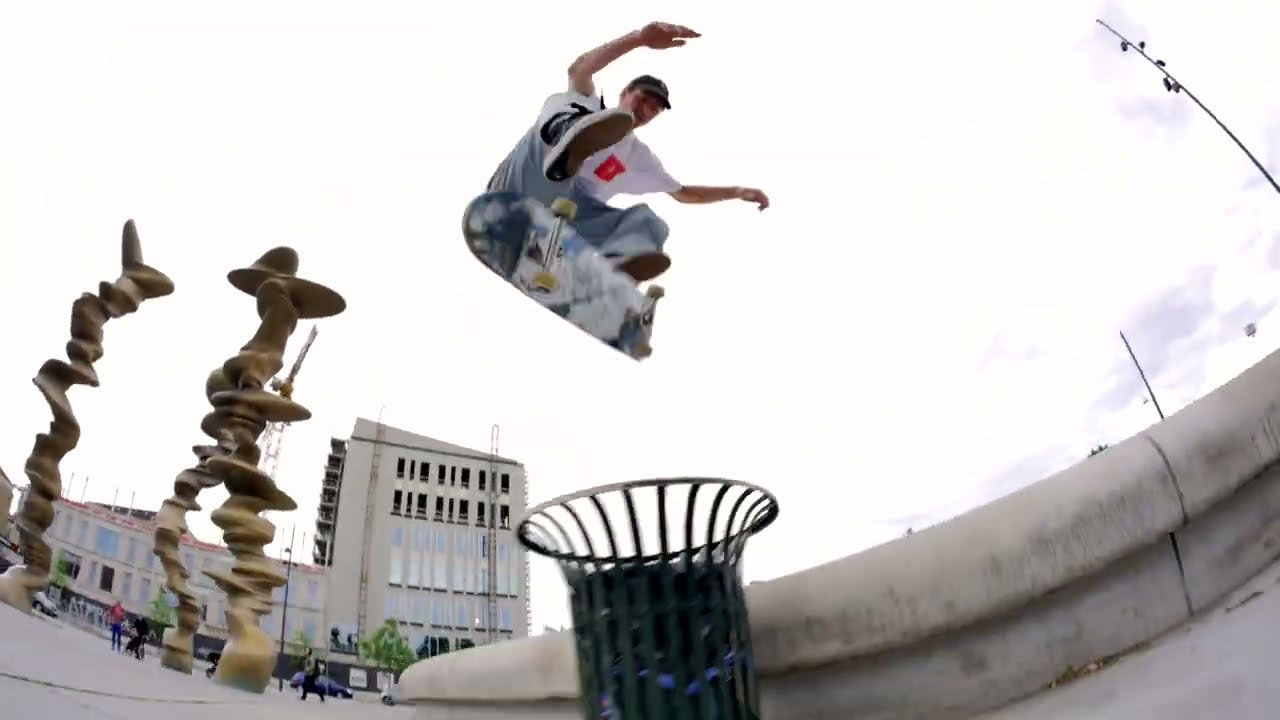 A mix of footy via our friends at Poetic Collective of Malmö's T.F. — Svampen • https://www.poeticcollective.com / https://quartersnacks.com<br /><br />FILMING<br />@makkebengtsson<br /><br />SKATE<br />@qamuel<br />@simonkallkvist<br />@santiago_sasson<br />@tombotwid<br />@miraxelsson_<br />@jamal_p<br />@johabergljung