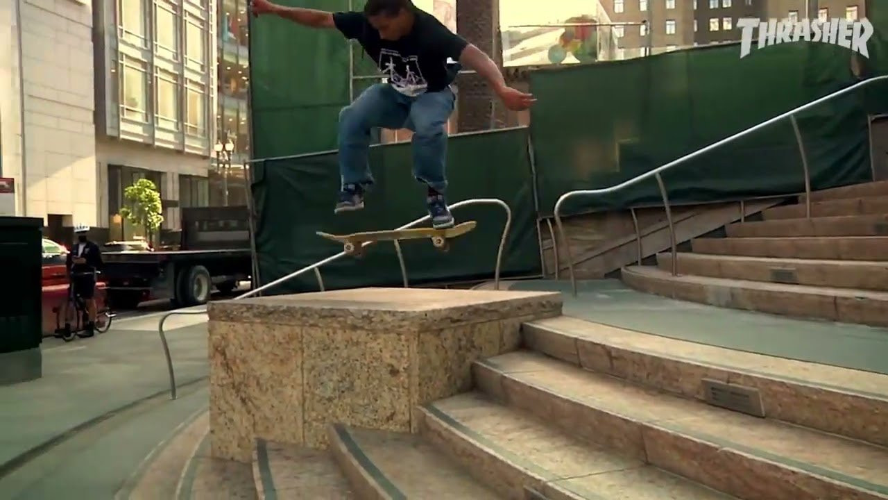 Links to original clips here: https://quartersnacks.com/2022/04/qstop10-april-15-2022/ • Intro via Tristan Warren's "Money Time" video: https://youtu.be/JtQU90dZ-ZM • Yes, the Violet promo was deferred until next week.