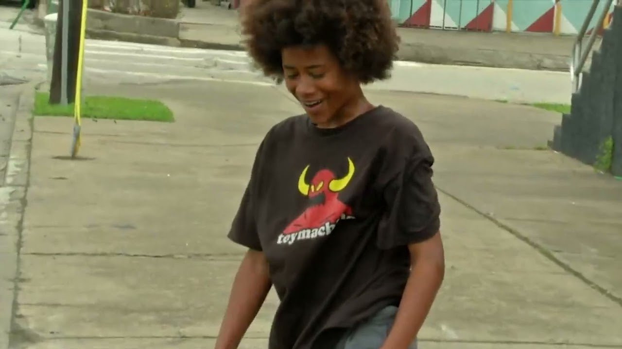 Links to original clips: https://quartersnacks.com/2021/04/qstop10-april-16-2021/ • Intro via Youness Amrani https://www.instagram.com/younessamrani/