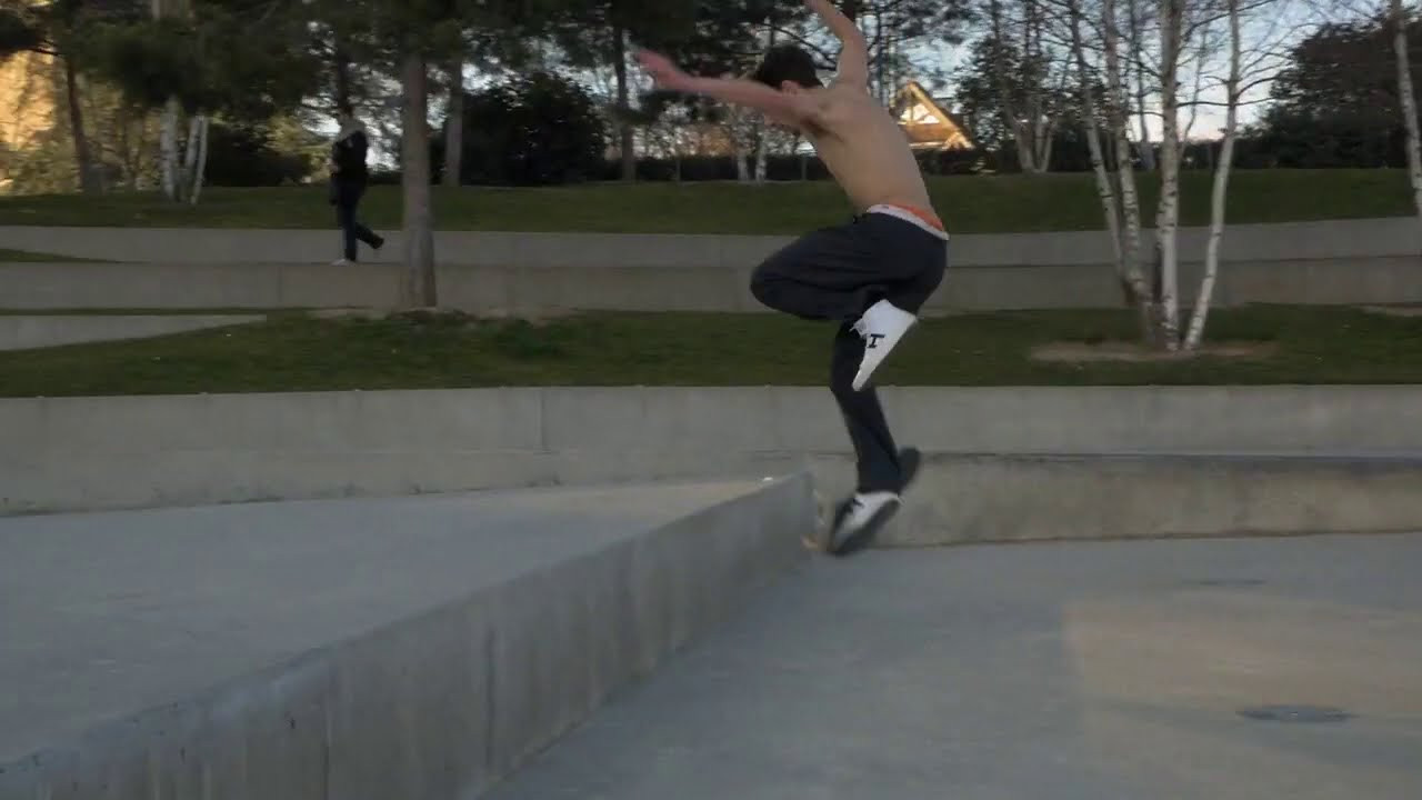 Links to original clips: https://quartersnacks.com/2021/02/qstop10-february-26-2021/ • Intro via @spezzatura on IG