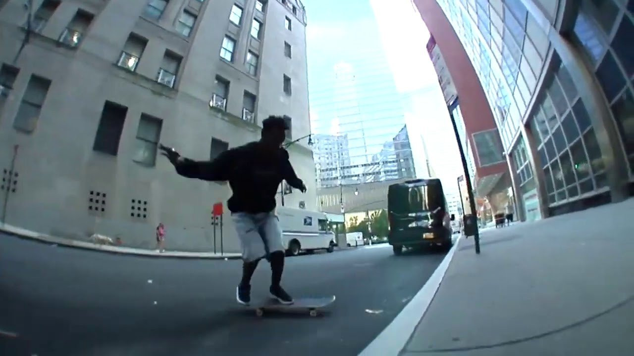 Links to original clips here: https://quartersnacks.com/2020/09/qstop10-september-4-2020/ • intro via @vicexs