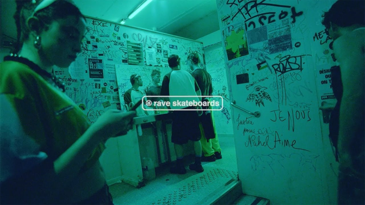 Rave x Marco Novoa réalisé par Marco Novoa <br />DOP : Théodore Hugonnier<br /><br />Rave Skateboards<br /><br />Production : Chaos<br /><br />Executive Producer : Marie Fioriti<br />Line Producer : Charlotte Thizeau <br />Production Coordinator : Mélanie Graveleau <br />Production Assistant : Marion Viollet<br /><br />Main Cast : Samuel, Tom, Louise, Diego, Lara, Dany, Inès<br /><br />1st Assistant Camera : Léo Servant<br />2nd Assistant Camera: Paul Godeau<br />Assistants Camera : Ekaterina Skvortsova, Arnaud Friderich<br /><br />Stylist : Guenaël Felixen<br />Hair & Make Up Artist : Inès Rello<br /><br />Gaffer : Quentin Ameziane<br />Electricians : Quentin Play, Pierre Antoine Mouvilliat<br /><br />Location Manager : Antoine Groun <br />Location Manager Assistant : Julien Bisagni<br /><br />Grading : Kevin Le Dortz<br />Music : Ant Pablos<br />Sound design & Mix : Aurélien Ung @Nitefall Studio<br /><br />Special Thanks : RVZ, La Station Gare des Mines, Morgane & Joséphine, ApiCorp, Nitefall Studio, Transperfect, Le Bendo, Everest Studio