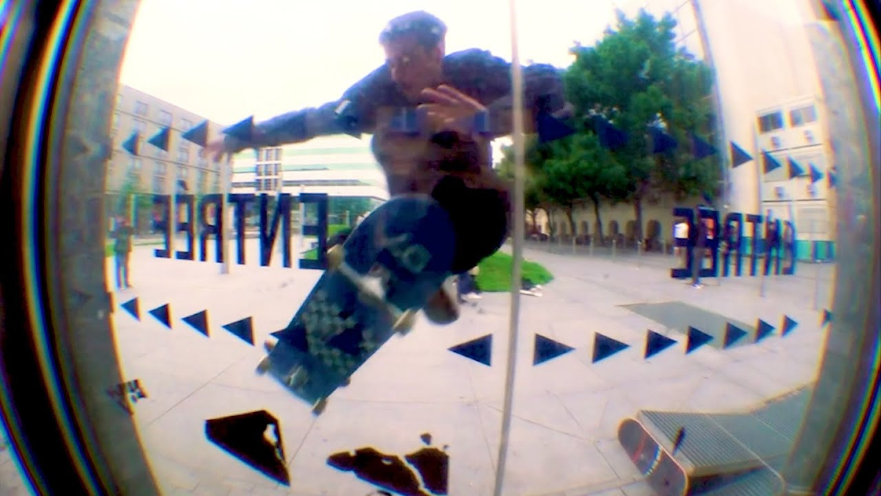 Alex and co. attack the French granite, early grabbing onto walls and tossing out some traditional hammers at icons like Le Dome. That nollie heel would no doubt make Jeff Lenoce proud.<br /> <br />Keep up with Thrasher Magazine here:<br /> http://www.thrashermagazine.com<br /> http://www.facebook.com/thrashermagazine<br /> http://www.instagram.com/thrashermag<br /> http://www.twitter.com/thrashermag