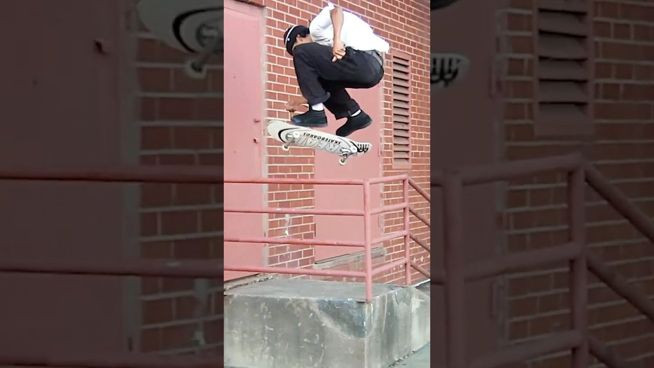 How did Patrick Praman land that hardflip?!<br /><br />https://youtu.be/m8Miunm8Q0Q?si=n_LlLI6HUXMCY8yA<br /><br />#patrickpraman #hardflip #realskateboards