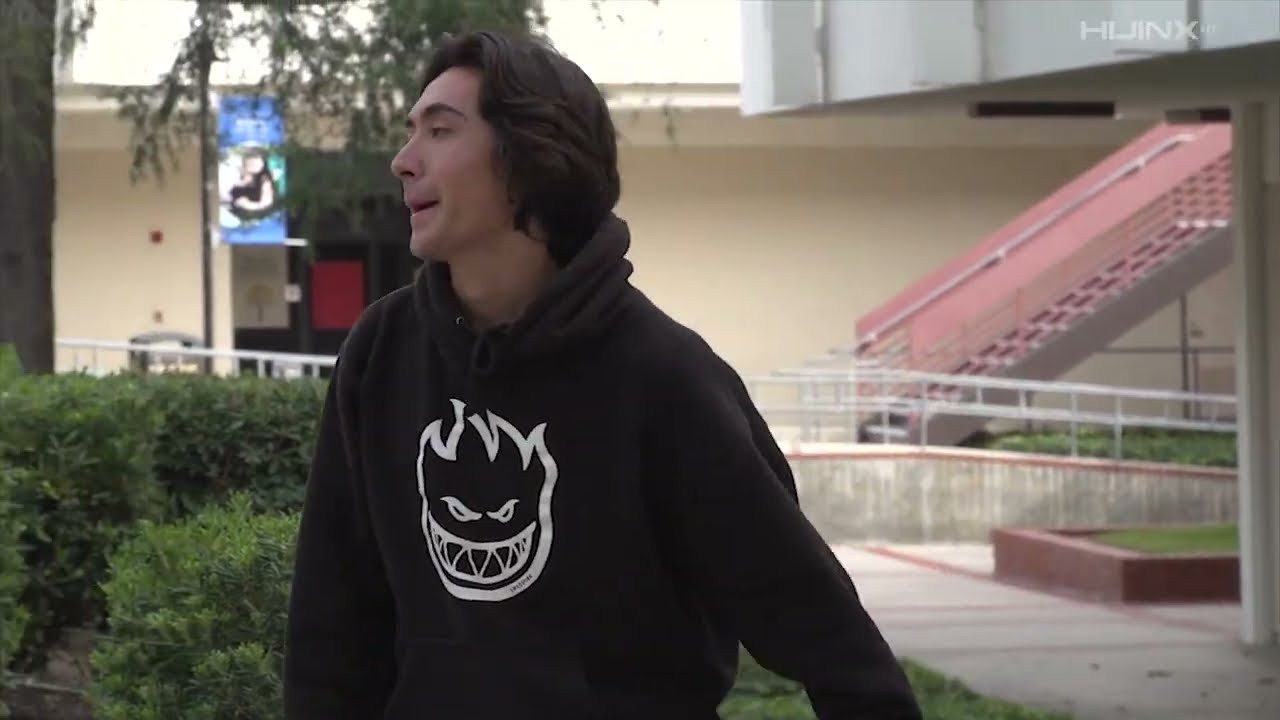 Behind the scenes of SHAKE JUNT's SHRIMP BLUNT video with Gage Boyle.<br /><br />Watch the full length SHRIMP BLUNT video here: https://www.youtube.com/watch?v=aUIFo4Hrfq0&t=2581s<br /><br /><br />Join this channel to get access to perks:<br />https://www.youtube.com/channel/UC8X6lWtSILREl2qV96fohTA/join