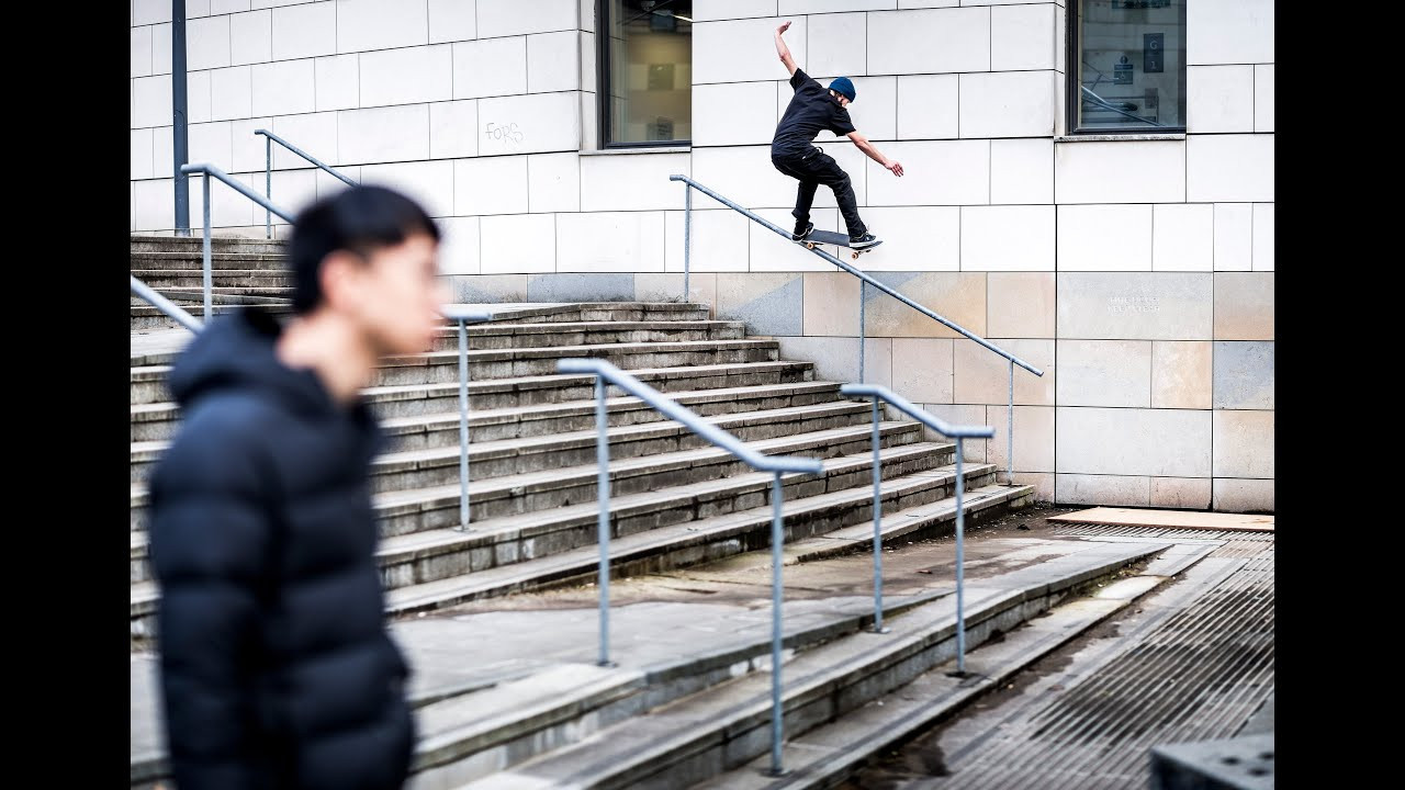 SUBSCRIBE to Vague here: https://www.shorturl.at/dBDSU<br /><br />In conjunction with the online release of Harry Lintell's Vague Issue 12 interview we have decided it's an ideal time to upload his part from Sean Lomax's Mancunian masterpiece 'The Cottonopolis Video'. Watch Harry's ridiculous part above then let him demonstrate even further how good he is by reading his interview in Issue 12 here: <br /><br />Watch more parts from 'The Cottonopolis Video' here: <br /><br />Filmed and Edited by: Sean Lomax<br /><br />Cover Photo: Harry Lintell - frontside 5-0 by Reece Leung <br /><br />https://www.vaguemag.com<br /><br />https://www.instagram.com/vagueskatemag/<br /><br />VAGUE SHOP: https://www.vaguemag.com/shop<br /><br />https://www.instagram.com/the_cottonopolis_video/<br /><br />'The Cottonopolis Video' is available from Manchester skate stores: <br />https://www.blacksheepstore.co.uk/cottonopolis-skateboarding-blu-ray.html<br />https://www.noteshop.co.uk/cottonopolis-dvd.html