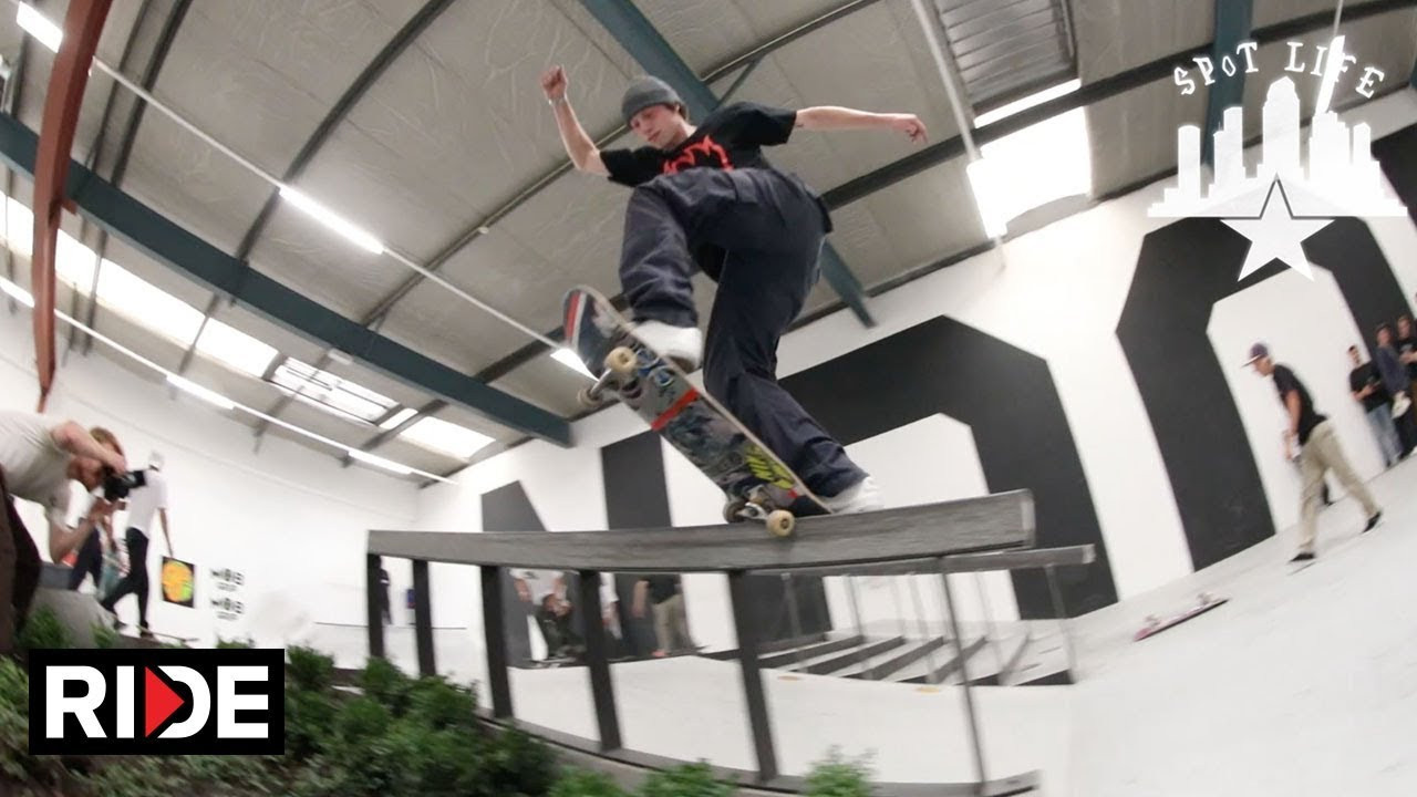 How do you say “Holy Hell!” in Dutch? Either way, the skating in the Finals at Damn Am Amsterdam was NEXT level. Spoiler Alert: Ivan Monteiro did a 360 flip noseblunt slide in his run and skated away with 1st place, €4000, and a spot in the Tampa Am Semi Finals. Go to SPoTTampa.com for more and follow @SPoTTampa.<br /><br />Ride Channel brings you original content every week featuring top shows such as Shoe Review, Free Lunch, Spencer Nuzzi Basics as well as exclusive interviews, events, contests, parts, premieres, and a whole lot more at: http://theridechannel.com/<br /><br />SUBSCRIBE to RIDE: http://bit.ly/HZ9Dau<br />Like RIDE on FACEBOOK: http://facebook.com/ridechannel<br />Follow RIDE on INSTAGRAM: http://instagram.com/ridechannel<br />Follow RIDE on TWITTER: http://twitter.com/ridechannel<br />Check out the RIDE WEBSITE: http://theridechannel.com/