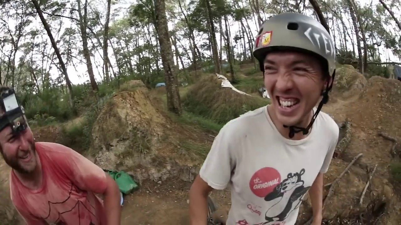 Clint, Matty, Nutter and Co. make the trek from Australia to New Zealand and the roasting resumes! <br /><br />For the whole shebang, cop your very own copy of Live Free or Die here: https://www.sandmbikes.com/product/merch/credence-live-free-or-die/
