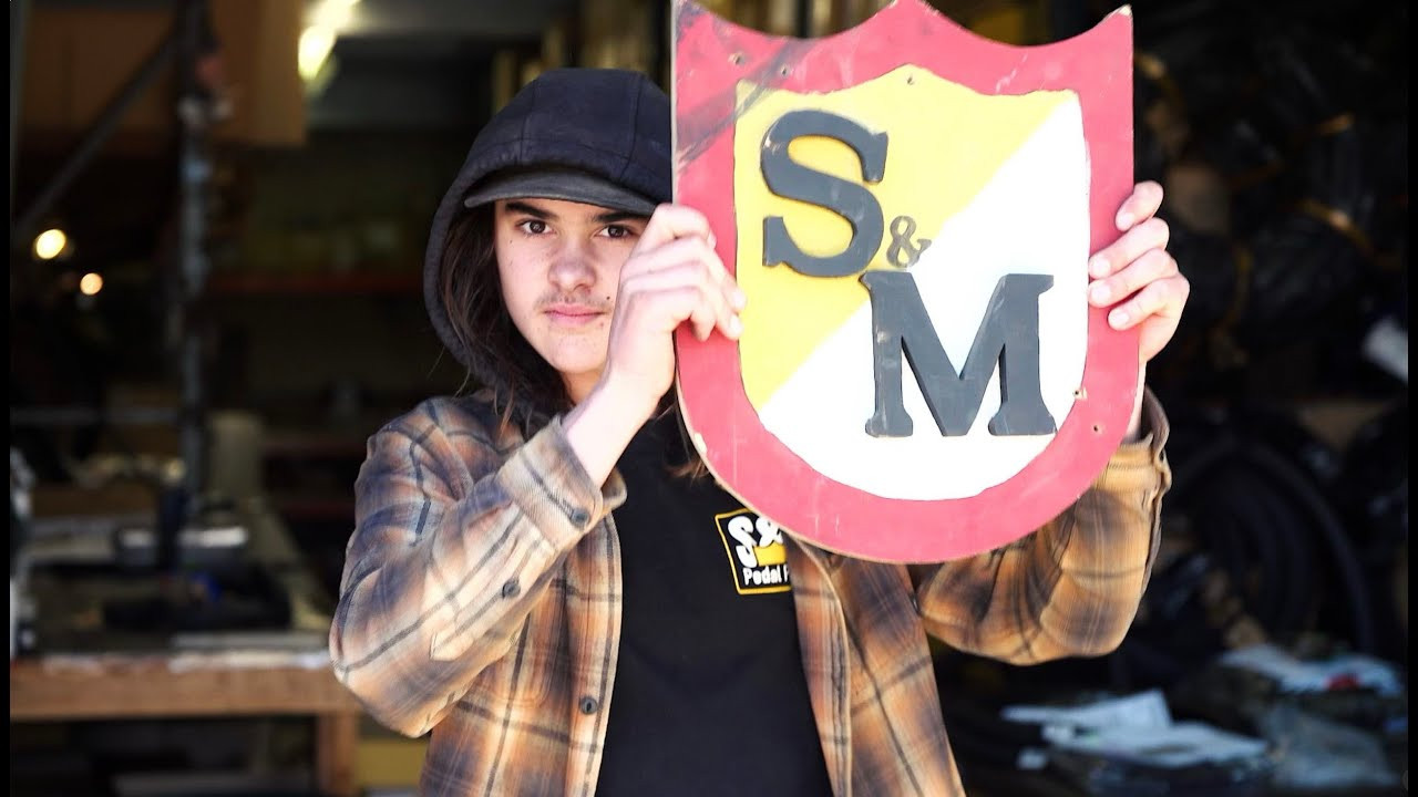 The Halahan Bros might be young, but they've amassed more trail riding/building knowledge in their 20ish some years to know what they want underneath 'em when they're shooting for the moon! <br /><br />Nate takes us through the ins and outs of their new signature Rambler frames - the Nathan-version of which is now available in Crandall Red and Gloss Clear in addition to Root Beer and Blue Groove. <br /><br />Nate and Lukas just landed in New Zealand to roast the Southern Hempisphere with Meanhorse and Co. so make sure you're following the boys to see what they're up to!<br /><br />Nathan and Lukas Halahan: https://www.instagram.com/irodetoday<br />Nathan "Maenhorse" Saunders: https://www.instagram.com/meanhorse_wo<br /><br />Check the Frames out HERE!<br />https://www.sandmbikes.com/product/hardgoods/frames/rambler-frame-nathan-halahan/<br />https://www.sandmbikes.com/product/hardgoods/frames/rambler-frame-lukas-halahan/<br /><br />Film/Edit: Stew Johnson<br />Additional Riding Footage: Mark Potozcny