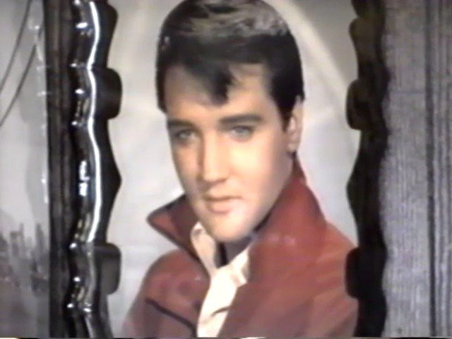 Melt Down Project-Mack Dawg Productions (1995)Better Quality Copy<br />Will Be Immediately Removed Upon Request from Mack Dawg Prod.<br />Featuring-Peter Line, Ingemar Backman, Bryan Iguchi, Daniel Franck, Todd Schlosser, Joey McGuire, Jason Wordell, Noah Salasnek, Dave Lee, Wendy Powell, Dave Downing, Allister Schultz, Jamie Lynn, Terje Haakonsen, Jason Brown, Nate Cole and many others.