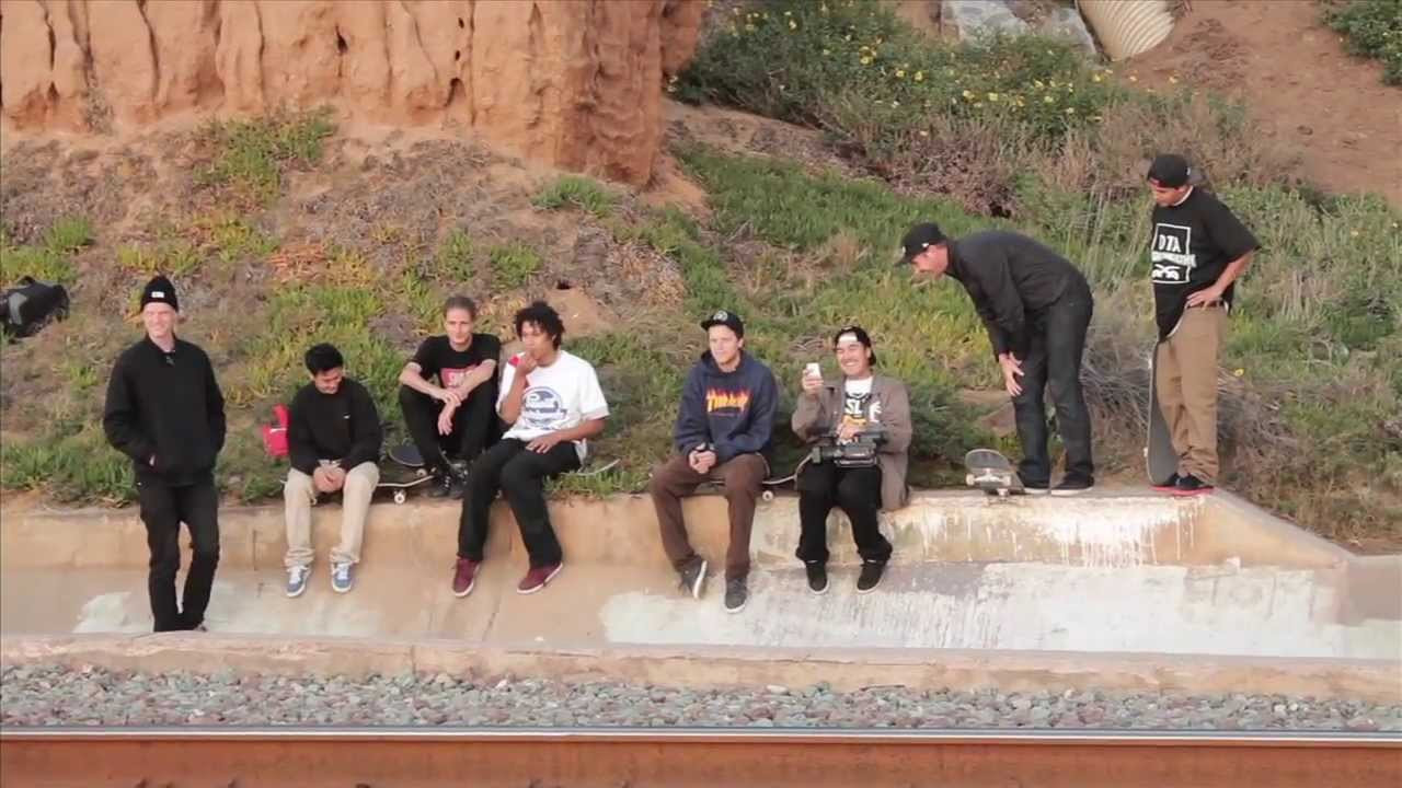 SK8MAFIA x Sweet Sktbs took a short STEE Video Trip to Palm Desert, Las Vegas, and San Francisco. <br />This is the first installment of the STEE SIDES brought to you by SK8MAFIA <br />Featuring: Jimmy Cao, Tyler Surrey, Jamie Palmore, Wes Kremer, Dan Connelly, Marius Syvanen, Jussi , Jonas Skroder, Bjorn Holmenas, Gustav Tonnesen, Josef Scott Hatta<br /><br />Filmed by: Isak Lindberg & Nick Lamm<br />Edited by: Nick Lamm