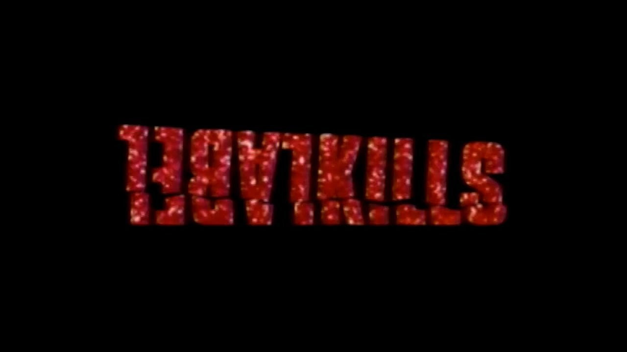 Black Label - Label Kills (2001)<br />[Deinterlace/59.94fps]<br /><br />00:00 - Opening<br />02:08 - Jason Adams<br />06:07 - Patrick Melcher, Wes Lott, Ricky Espinoza<br />09:41 - Mike Vallely<br />13:03 - Neal Hendrix<br />14:45 - Jub<br />17:26 - Omar Hassan<br />20:01 - Pat Smith<br />22:48 - Salman Agah<br />25:36 - Wade Speyer<br />27:39 - Jeff Grosso<br />29:31 - Matt Hensley<br />31:39 - Ben Gilley<br />34:26 - Adam Alfaro (muted due to copyright)<br />37:34 - Jim Gagne<br />41:22 - Kristian Svitak (muted due to copyright)<br />45:17 - Credits<br />48:12 - John Lucero