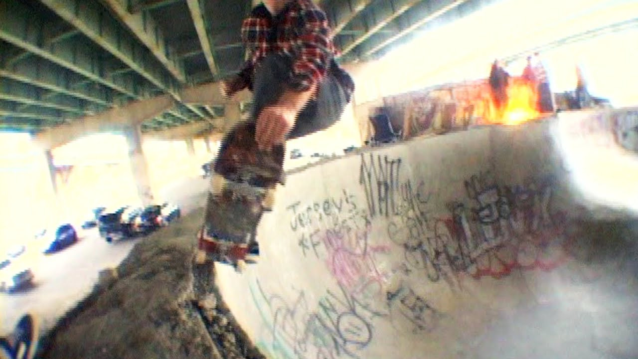 Philadelphia's DIY skatepark FDR is a ‘pirate world' full of ‘heroes, villains, triumph and tragedy’.<br /><br />This clip is part of a 100 video playlist, linked by QR codes in Iain Borden "Skateboarding and the City: a Complete History" (Bloomsbury, 2019), the definitive book on classic and contemporary skateboarding.<br /><br />USA orders<br />https://www.amazon.com/Skateboarding-City-Iain-Borden/dp/1472583450/<br />https://www.bloomsbury.com/us/skateboarding-and-the-city-9781472583451/<br /><br />UK/Europe orders<br />https://www.amazon.co.uk/Skateboarding-City-Iain-Borden/dp/1472583450/<br />https://www.bloomsbury.com/uk/skateboarding-and-the-city-9781472583451/<br /><br />‘This book holds the comprehensive evolution of getting radical. How, when, why, and who, told with a genuine passion for the art of skateboarding. Borden continues to be the scribe of skateboarding’s history, perceptively documenting skate culture’s influences on wider society.’<br />Oliver Percovich, Founder of Skateistan<br /><br />‘Borden’s work is as varied and bedazzling as the most expert of skaters. He addresses skateboarding’s romantic, subcultural past through its global, social, and political present. Throughout, his voice is readable and approachable, a fine balance of the committed academic and beguiled practitioner. The result is nothing short of indispensable.’<br />Kyle Beachy, Associate Professor, Roosevelt University