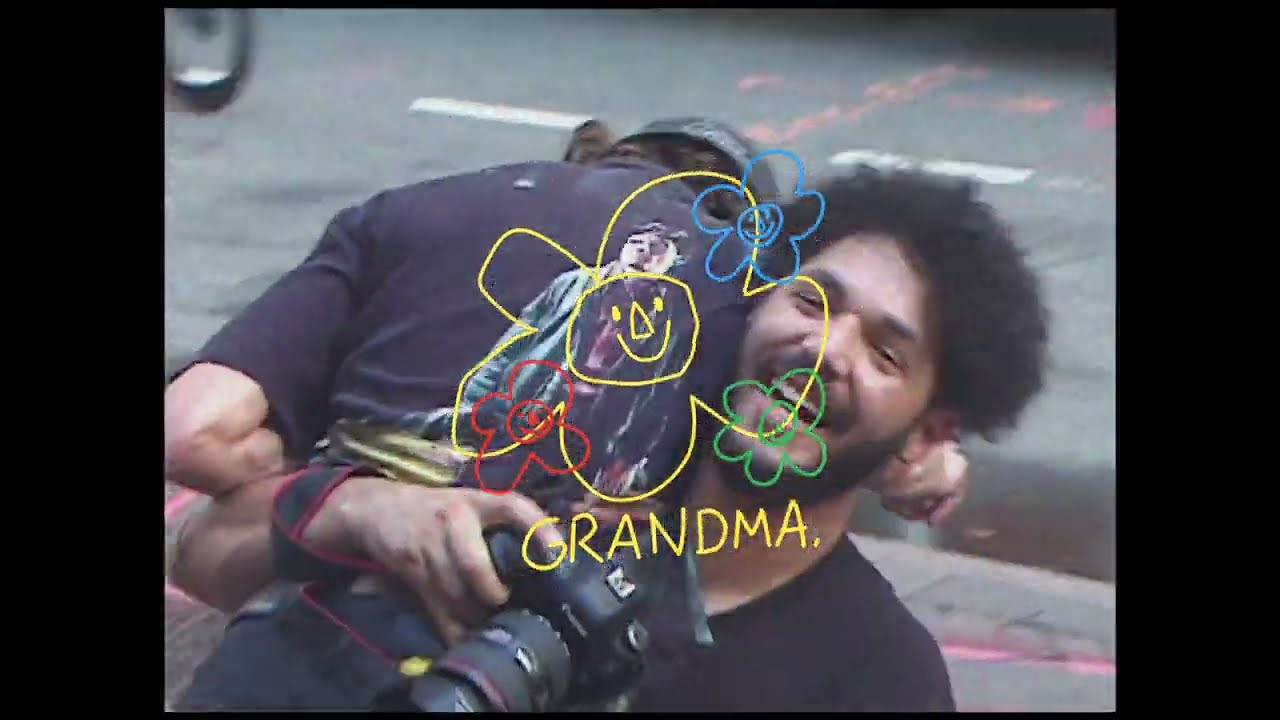 Grandma Skateboards left Albuquerque and went to NYC for a week to get a taste of the East Coast. Filmed by Dean Kubasek and Mason Tabet.<br /><br />Featuring Agush Agushi, Alex Paz, Bryce Sowards, Jack Justice, Jon Rogers, Miles Turner, and Thomas Bowers. <br /><br />Find out more about the trip and see some photos by visiting the link below. <br />https://skatejawn.com/grandma-skateboards-nueva-york/