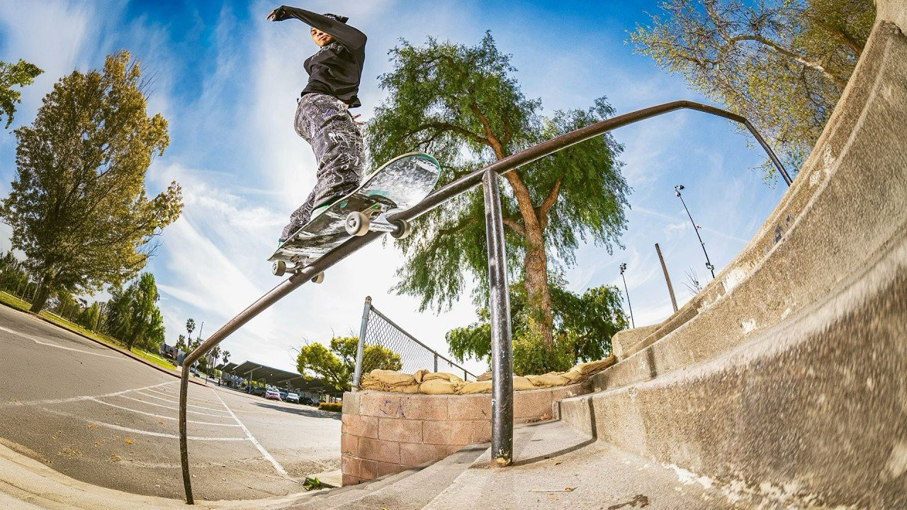 SLAPPY Trucks Presents "Never Heard of Em"<br /><br />Featuring: Abner Pietro, Curtis Fontenot, Steven Baker, Christian Hall, Rion Swenson, Chino Maltese, Kwesi Holloway, Nathan Ko, Anthony Rare, Georgia Martin, Poe Pinson, Maria Castle, Lilly Strachan, Harlow Johnsey, Cona Suganami, Aaron Pike, James Alby, Arisa Trew, Ira Ingram, Nick Kirch, Chris Powers, Jamel Marshall, Ryan Hamburg, Tania Cruz, Schianta Lepori, Carlos Albu, Sebas Garcia<br /><br />Edited by Don Luong <br /><br />#SlappyTrucks #HaveFunWithUs #NeverHeardOfEm <br /><br />►About Slappy Trucks<br />Trucks Made for Skateboarding<br />https://www.slappytrucks.com/<br /><br />►Subscribe to Slappy Trucks on YouTube <br /> / @slappytrucks <br /><br />►Follow Slappy Trucks <br />Instagram: / slappytrucks <br />Facebook: https://www.facebook.com/profile.php?...<br />Twitter: / slappytrucks <br />Tik Tok: / slappytrucks