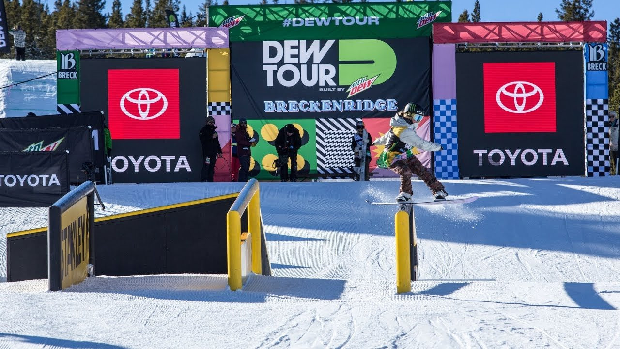Watch Snowboard Team Challenge: Streetstyle, LIVE from Dew Tour Copper 2020!<br />Go to dewtour.com/live for real-time scoring and the Dew View.<br /><br />Three brands: Burton, Oakley and Volcom will designate two brand athletes (one male + one female) to compete in each course section (Slopestyle, Modified Superpipe presented by Toyota, and Streetstyle). The best of two runs (male/female) combined will determine the section rank. Teams will earn points based on their ranking, which will be their final section points. #DewTour #Snowboarding #TeamChallenge<br /><br />1st Place Section Ranking – 100 Points <br />2nd Place Section Ranking – 85 Points<br />3rd Place Section Rankings – 75 Points <br /><br />Thursday, February 6 (MST) <br />8:45 - 9:45 AM Men's Ski Slopestyle Qualifier<br />10:30 - 11:30 AM Men's Snowboard Slopestyle Qualifier<br />12:30 - 1:00 PM Snowboard Team Challenge: Slopestyle<br />1:00-1:35 PM Ski Team Challenge: Slopestyle<br />2:15 - 2:45 PM Snowboard Team Challenge: Modified Superpipe Presented by Toyota<br />2:45 - 3:20 PM Ski Team Challenge: Modified Superpipe Presented by Toyota<br />3:45 - 4:15 PM Snowboard Team Challenge: Streetstyle<br />4:15 - 4:50 PM Ski Team Challenge: Streetstyle<br /><br /><br />For the latest from Snowboarder Magazine check out:<br />https://www.snowboarder.com/<br />Facebook - https://sbdr.co/Facebook<br />Instagram - https://sbdr.co/Instagram<br />Twitter - https://sbdr.co/Twitter<br />YouTube - https://sbdr.co/YouTube
