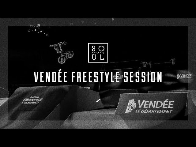 Big bmx park show and local french contest in a hot arena feat Drew Bezanson, Kostya Andreev (world first decade air to condor), Kenneth Tancre, Alexjumelin, Maxime Charveron, Jb Peytavit, Mimi Granieri, Pierre Tortereau, istvan caillet, florian ferrasse ...<br /><br />Film/edit by Mathieu Jalbert assisted by Flo Lamour and the FISE team.