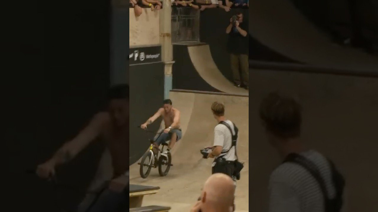 Enjoy the videos and music you love, upload original content, and share it all with friends, family, and the world on YouTube.