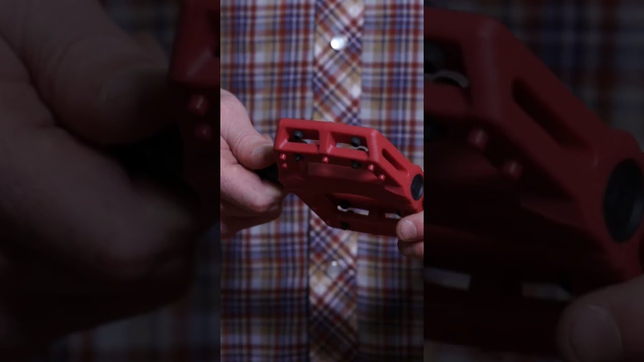 Looking for a slimline plastic pedal with optional metal pins? Look no further than the ECLAT CONTRA pedal!<br /><br />sourcebmx.com<br /><br />#bmx #sourcebmx #eclatbmx