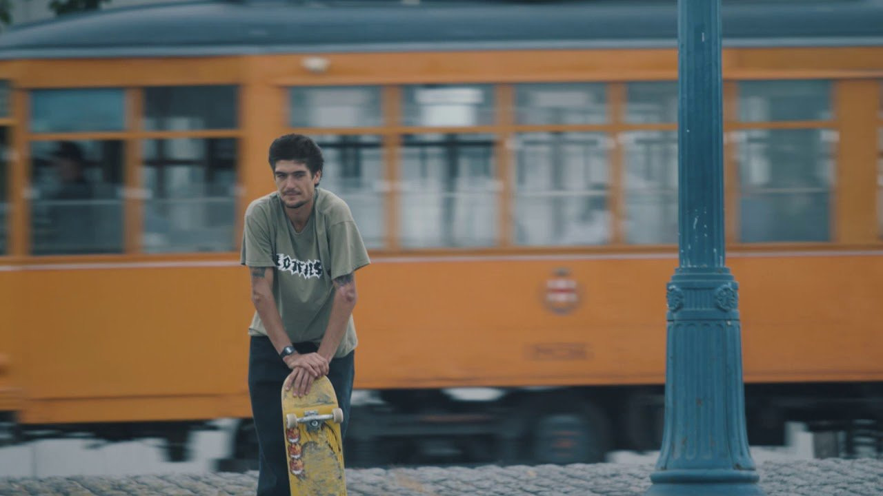 Watch Andrew Wilson and Ville Wester fire up a session at the pier just for the fun of it.