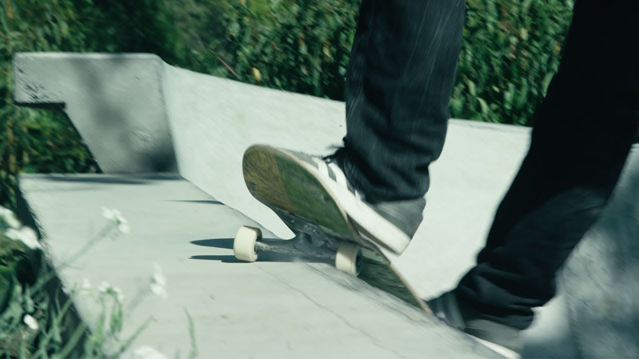 Dennis Busenitz Burns Four-Ever : Formula Four Lock-Ins Now Available at your local Skateshop.<br /><br />Follow @SpitfireWheels<br /><br />Instagram : https://www.instagram.com/spitfirewhe...<br /><br />Facebook : https://www.facebook.com/spitfire.wheels/<br /><br />Twitter : https://twitter.com/spitfirewheels<br /><br />Web : http://spitfirewheels.com/