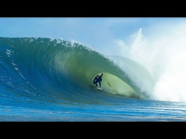 James Lewis, genetically blessed Oceanographer and ex Prez of Burleigh Boardriders gives us his Betonline.AG picks for the upcoming Gold Coast Pro.