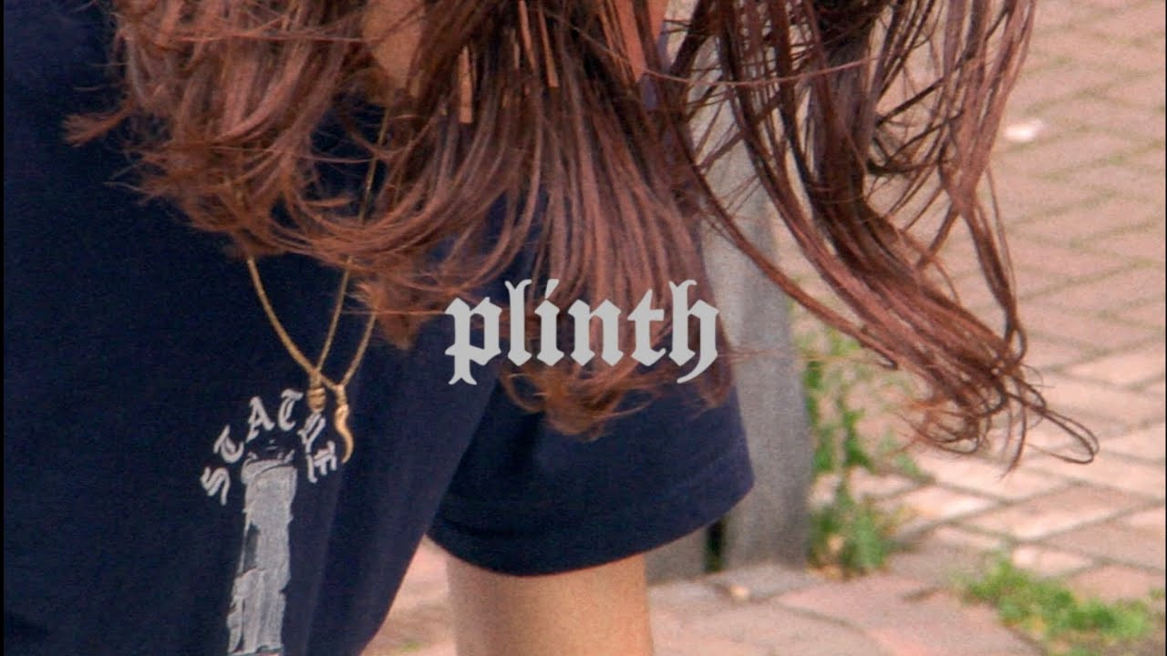 Statue Hardware presents PLINTH. <br /><br />Filmed and edited by Brayden Slezak<br /><br />Featuring:<br />Charlie Munro<br />Josh Nice<br />Manny Lopez<br />Jake Mitchell<br />Chris Oliver<br />Joel Banner<br />Conor Charleson<br />Sam Murgatroyd<br />Jim Silver<br />Dougie George<br />Mikey Patrick<br />George Reilly<br />Cam Barr<br />Daryl Dominguez<br /><br />Additional filming by:<br />Will Miles<br />Jim Silver<br />Kevin Parrott<br /><br />Tracklist: <br />Anna Got Me Clickin' - DJ Paul<br />Play Them Games With Ya Bitch - DJ Zirk <br />Hunned Bandz - Takunichan<br />Hiwatt - Joanne Robertson<br />Since Yesterday - Strawberry Switchblade<br /><br />statuehardware.com<br />@statuehardware