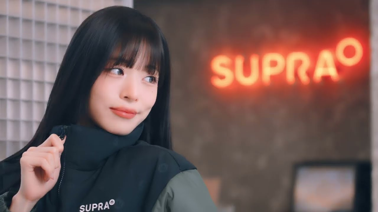 #fromis_9 #프로미스나인 #이채영<br /><br />이채영 with SUPRA Flagship Store.<br />#SUPRA<br /><br />새롭게 리뉴얼된 한남 플레그십 스토어에서 만난<br />이채영 (@chaengrang_)<br /><br />수프라만에 힙하고 트렌디한 공간과 캠페인에 선보인<br />제품들도 직접 착용하러 방문해주세요!