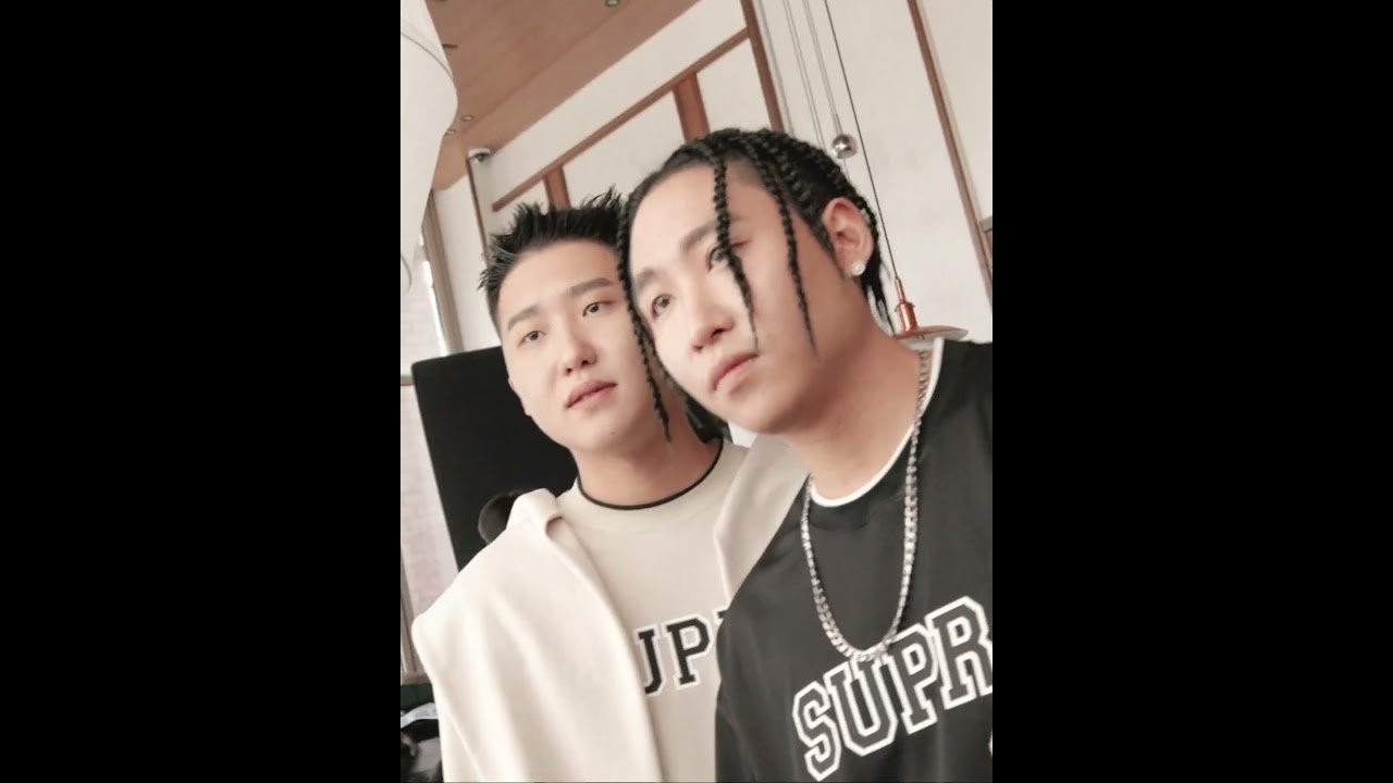 SUPRA X HOMIES VAIDER X