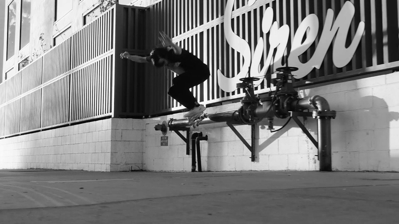 Gear up with Dane Vaughn’s custom colorway of our athletic-driven skate shoe, the Shifter. Offering ample comfort and impact protection, Shifter takes classic skateboarding inspiration and knocks it up a notch for even better performance and durability.<br /><br />The next step in modern athletic-inspired cup soles, Shifter is an asymmetric design fine-tuned for skateboarding performance and durability. Constructed atop our new cup sole system, which utilizes new "S" tread for increased flexibility and a longer life span, Shifter has an asymmetric lace pattern to prevent breakage and a TAR toe cap for an added layer of protection that provides ideal flick. A padded interior ensures interior comfort and an internal heel EVA crash pad delivers peak impact protection.