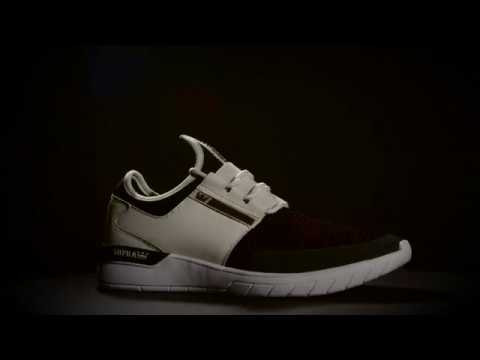 Get acquainted with the all-new Flow Run, a high functioning synthesis of SUPRA skateboarding DNA and innovative athletic trainers engineered to keep you moving comfortably on your independent path.